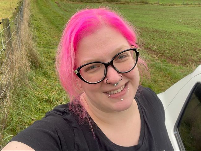 Abby Strange Porno Video: bl*wjob auf dem Venus Heimweg mit krassem Cum***t